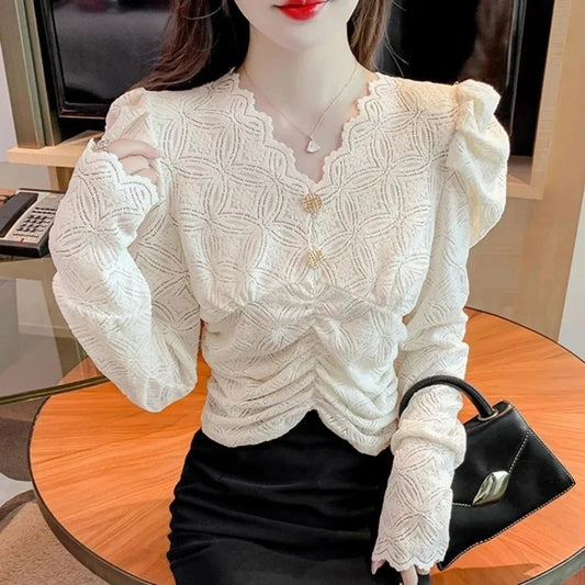 Elegant Women’s V-Neck Pleated Top – Long Sleeve Vintage Pullover for Spring & Autumn